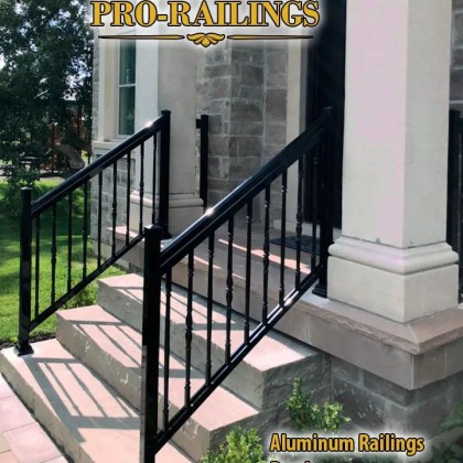 TorontoProRailings-AluminumRailings-R-19-Style-Black-porch